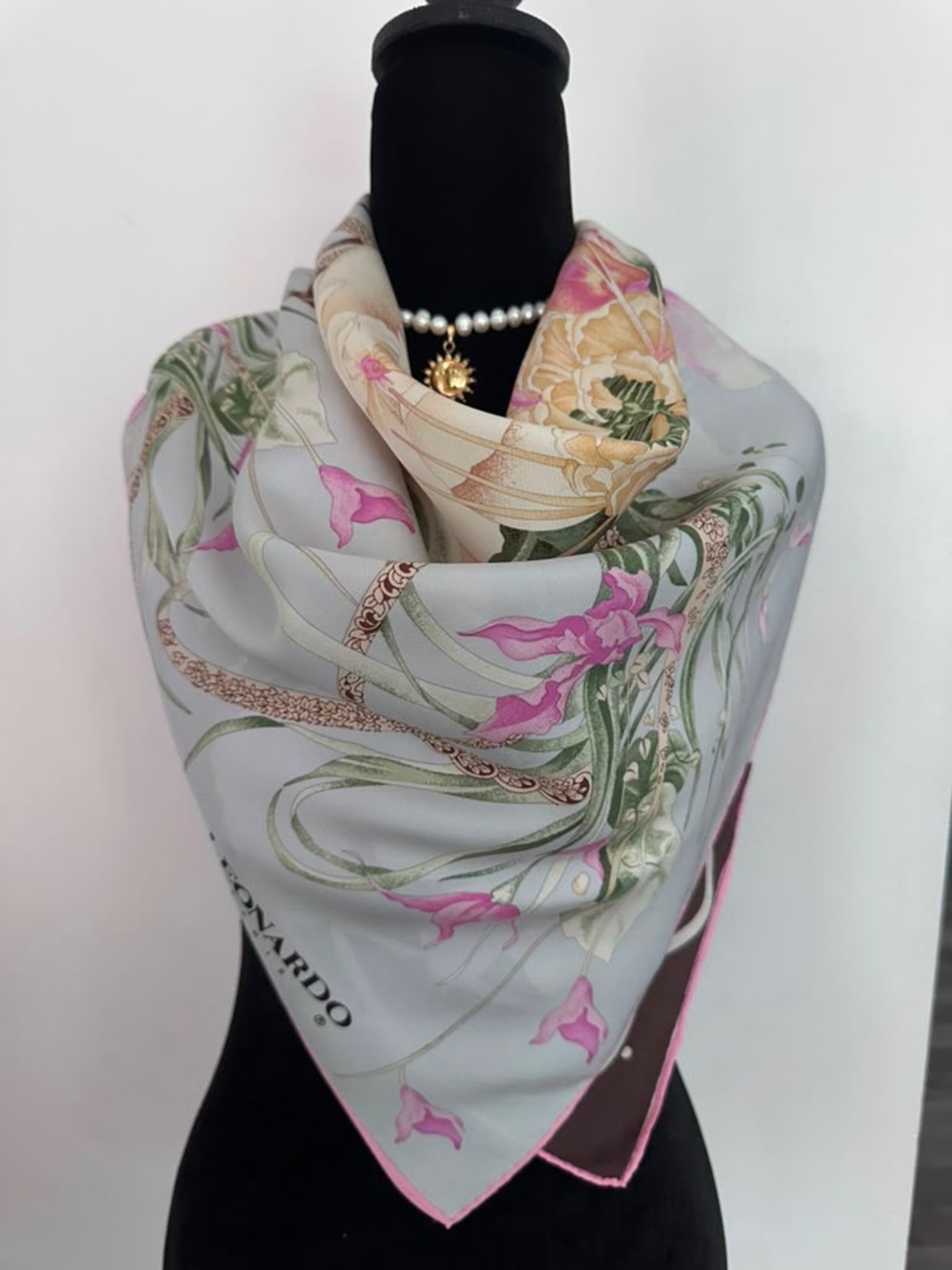 Leonardo Paris Silk Scarf White Multicolor